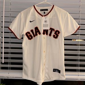 San Francisco Giants Jersey kids size M-10/12 fits me and I’m a women’s M/L